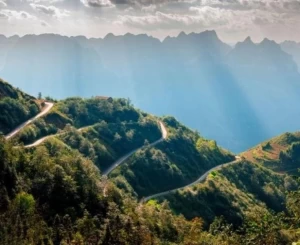 Tour Hà Giang - Đồng Văn - Cao Bằng - Thác Bản Giốc - Ba Bể