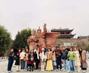 Tour Thành Đô - Cửu Trại Câu - Lạc Sơn Đại Phật - Công Viên Gấu Trúc