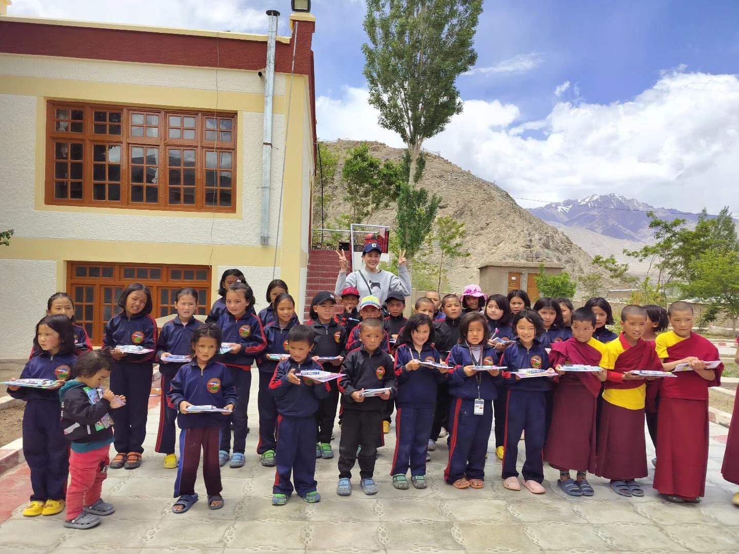 z4605585075909_02b84ade21d1bec52b9889d7f44cb95b