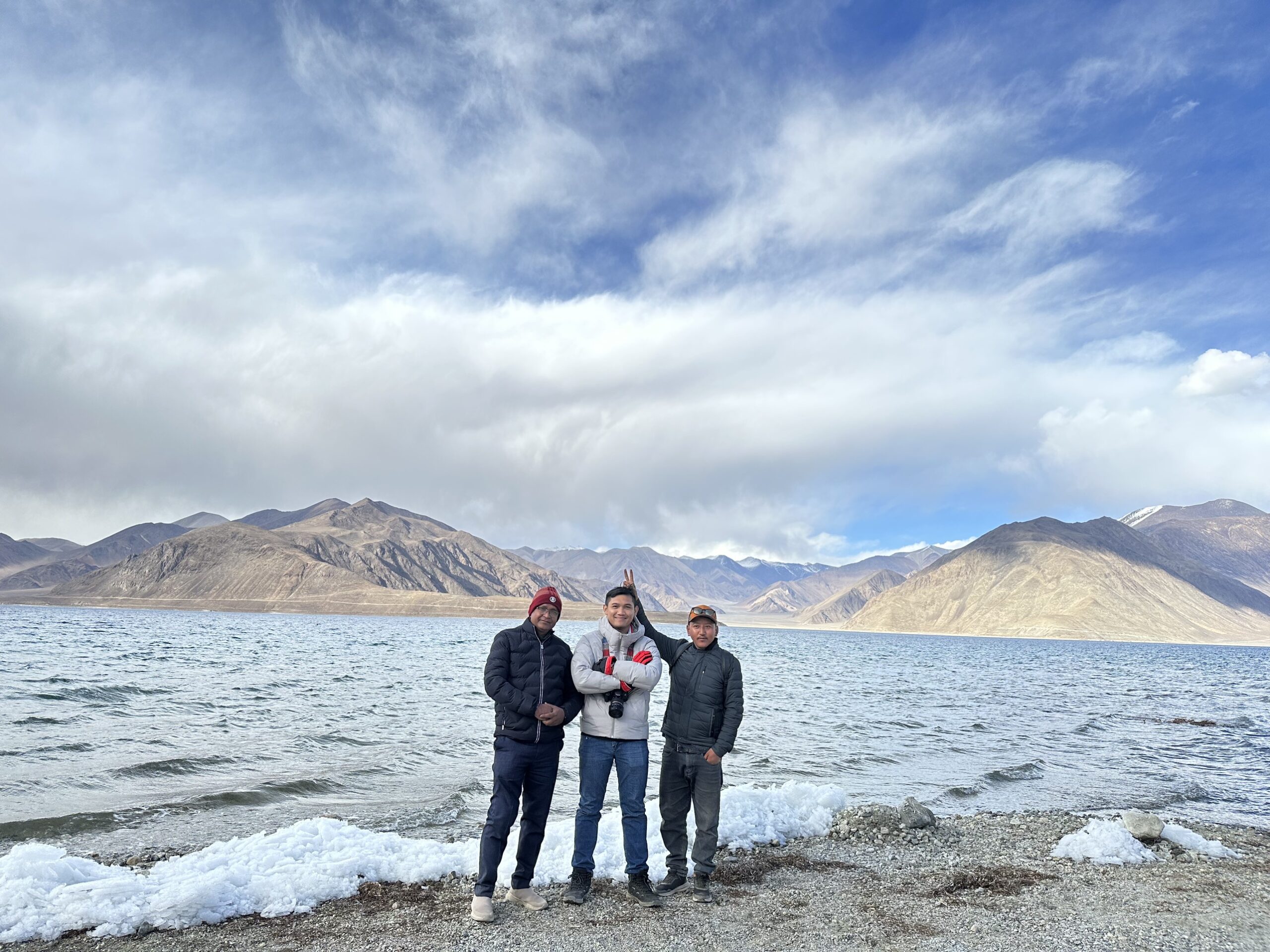 z4605585104704_77f83fbda8450540696856cf09a16a33